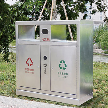 不鏽（xiù）鋼（gāng）垃圾（jī）桶（tǒng）